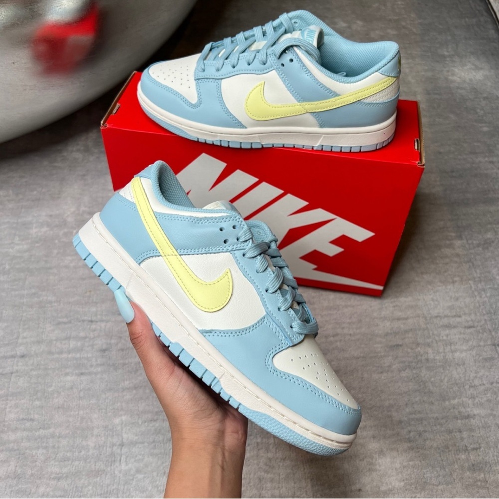 Nike Light Blue and Pale Yellow Sneakers size 8